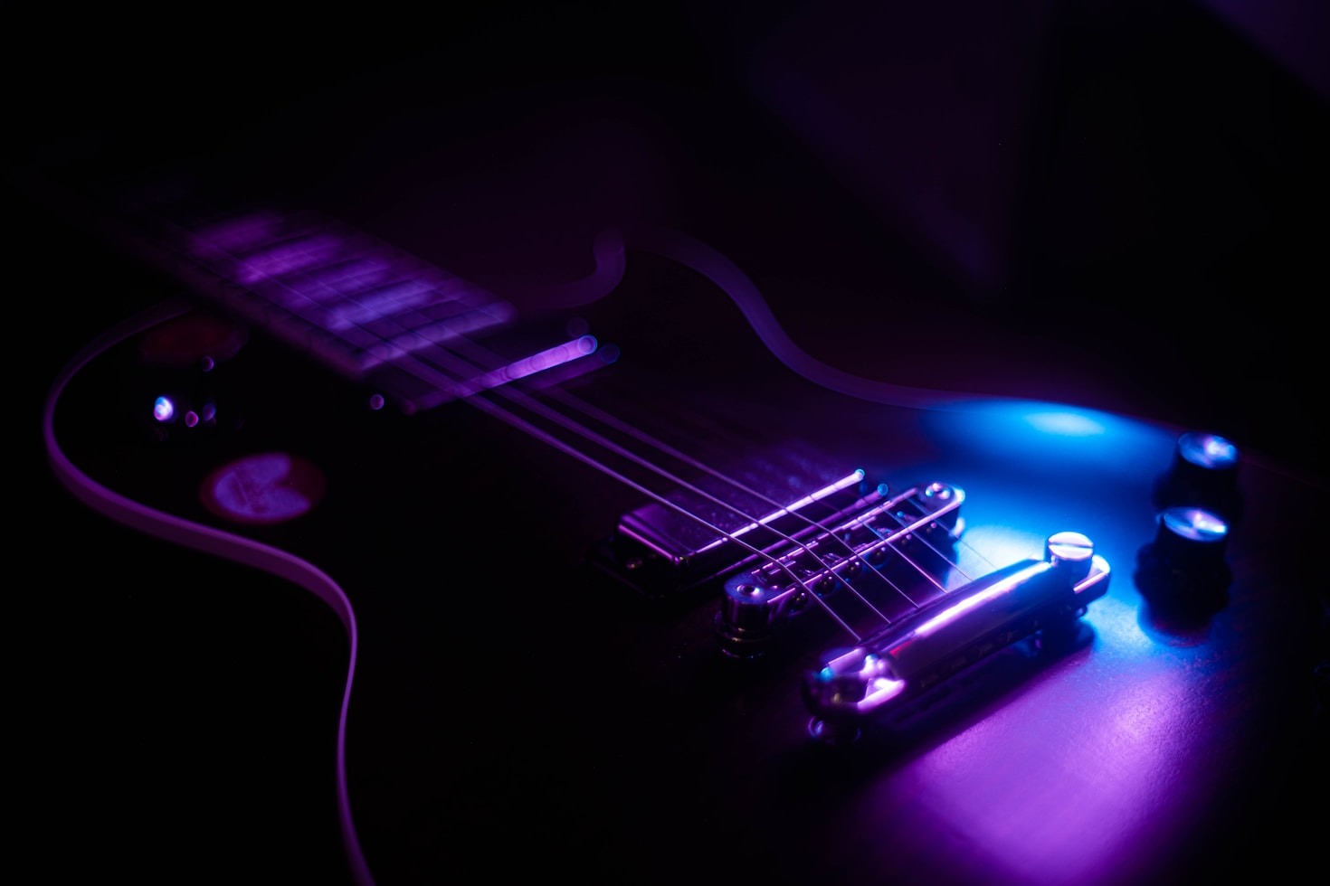 Så byggs en unik elgitarr: Steg för steg